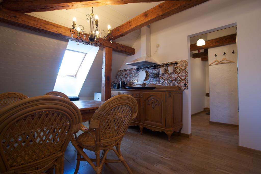 Fotografa Apartamenti Kuldīga Rom bilde
